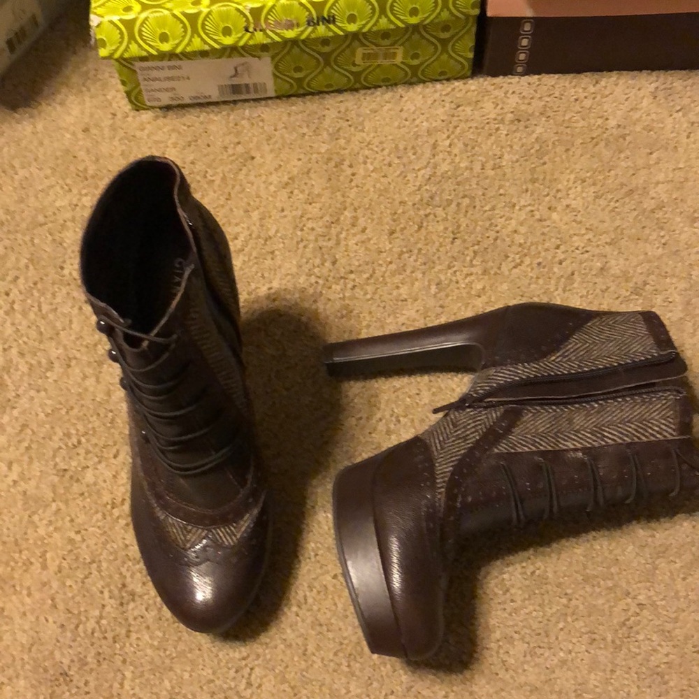 Brown heeled boots